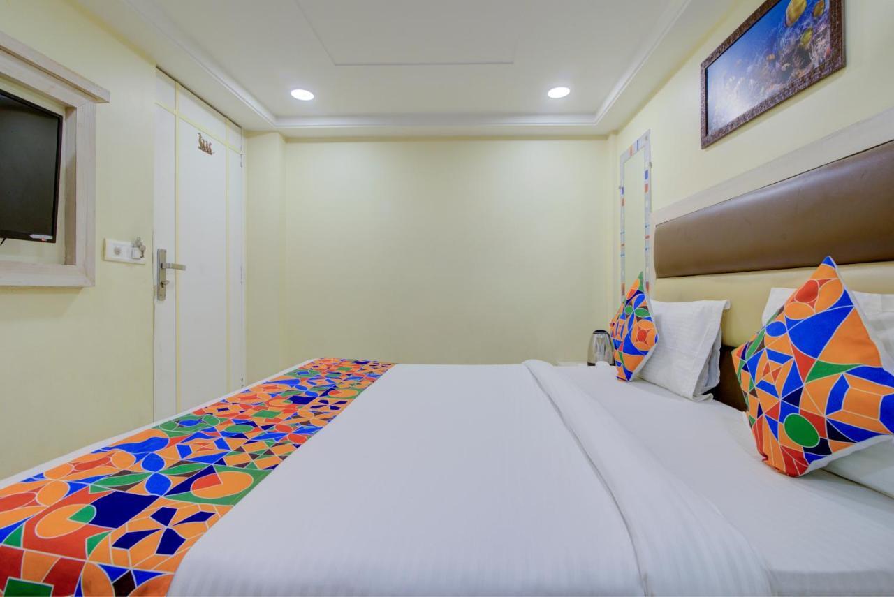 Hotel Kaushal Palace Νέο Δελχί Εξωτερικό φωτογραφία