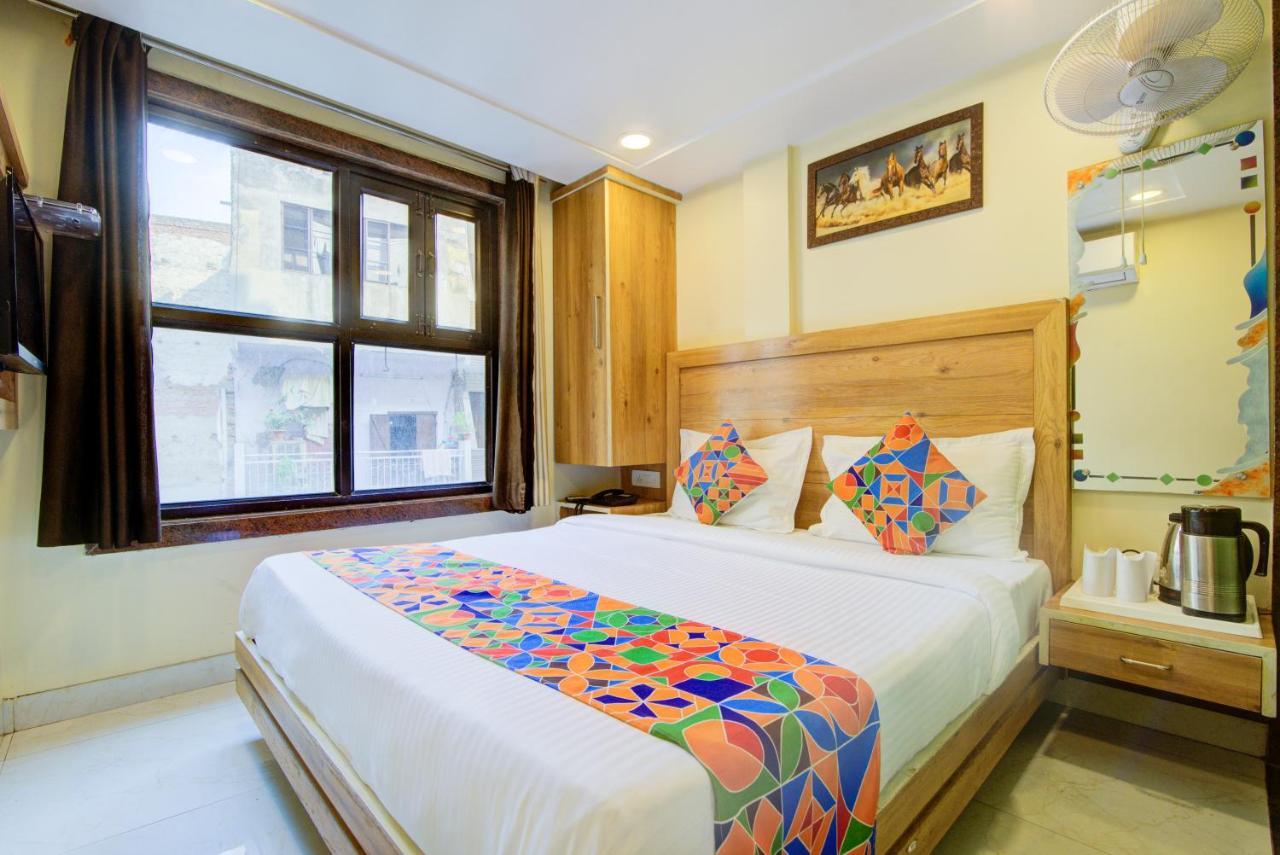 Hotel Kaushal Palace Νέο Δελχί Εξωτερικό φωτογραφία